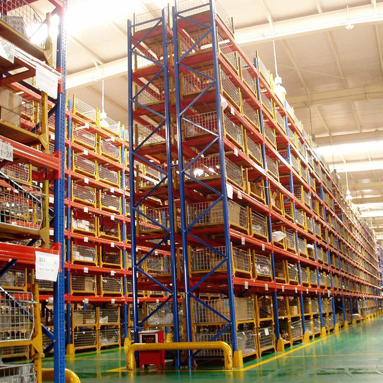 服裝廠倉庫貨架專區